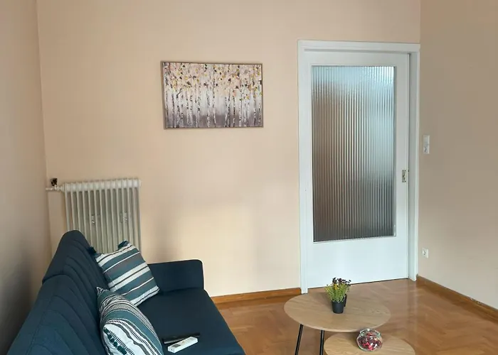 Acropolis Modern
